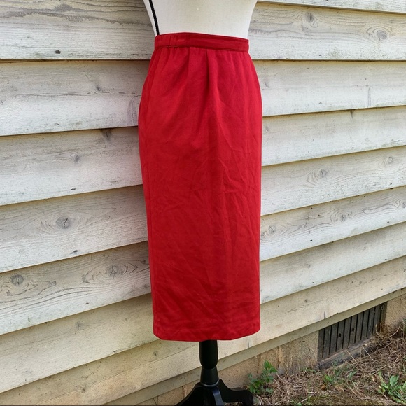Vintage 80s Red Vegan Faux Suede Leather High Waisted Fitted Midi Pencil Skirt - Picture 2 of 16
